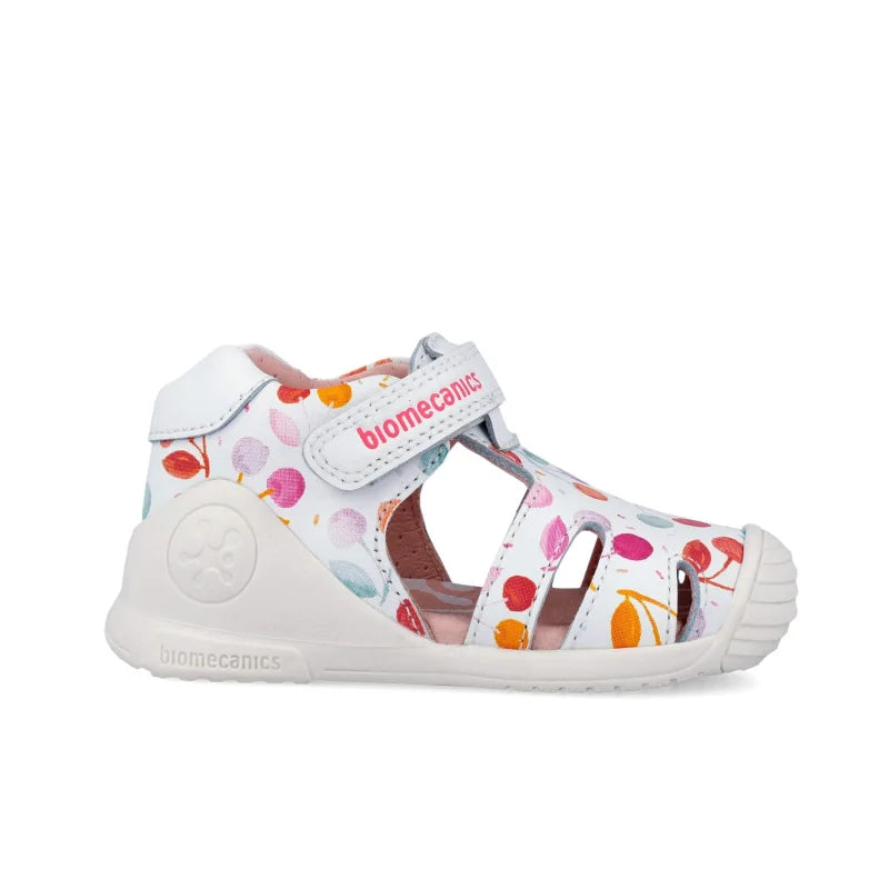 Biomecanics Biomecanics 262104-B050 Βρεφικά Πέδιλα Biogateo - Λευκά Floral Δερμάτινα Πέδιλο Κορίτσι / Sandals Girl download_e6f112c0-bca6-4c4d-98e1-7dfb79ed72b6