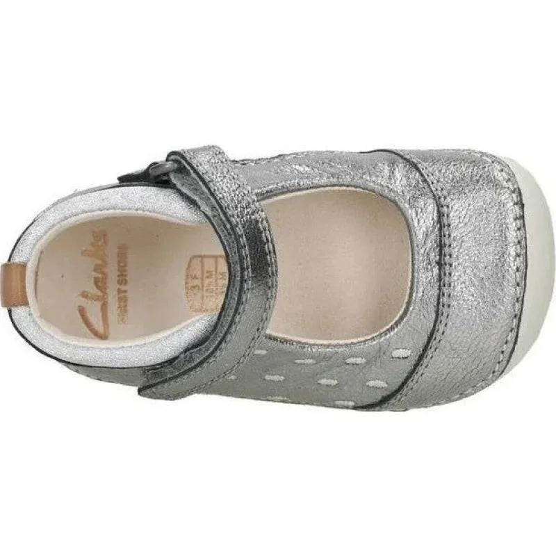 Clarks Clarks Δερμάτινη Ανατομική Soft Μπαλαρίνα για Κορίτσια Ασημί Μπαρέτα/ Ballerina / Flat Shoes Girl Clarks-26127400-Mettalic-Silver-Poline-_-_-293