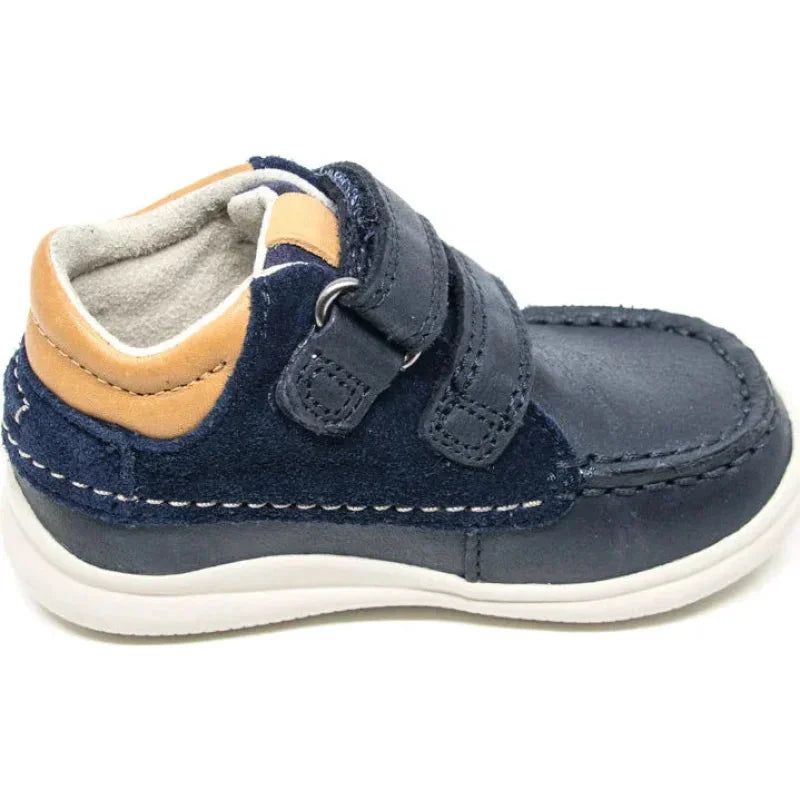Clarks Clarks Cloud Tuktu K Δερμάτινα Παιδικά Μποτάκια με Σκρατς Για Αγόρια Μπλε Μποτάκι Αγόρι / Boots Boys Clarks-26136196-Navy-Poline-_-_-507